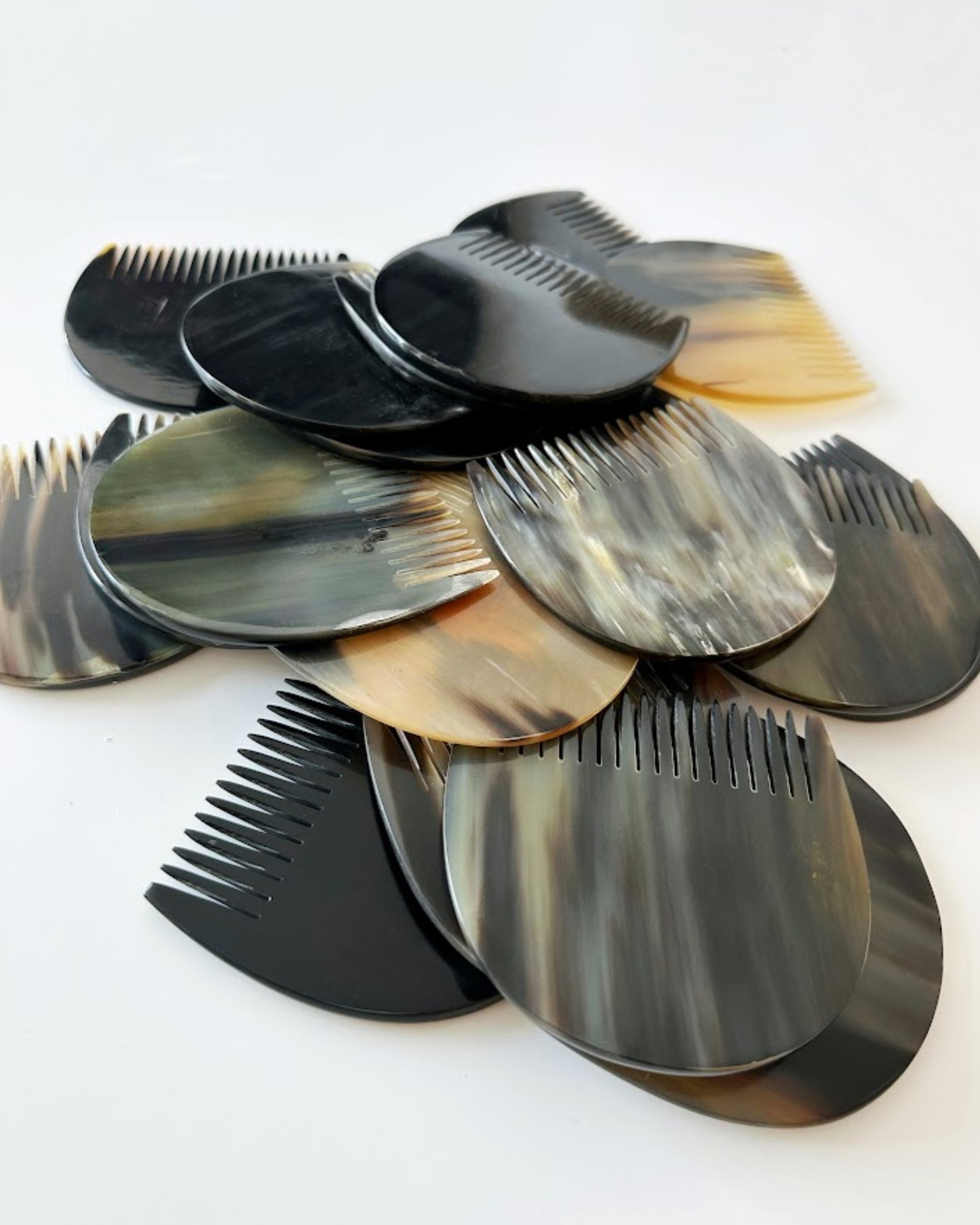horn arch comb