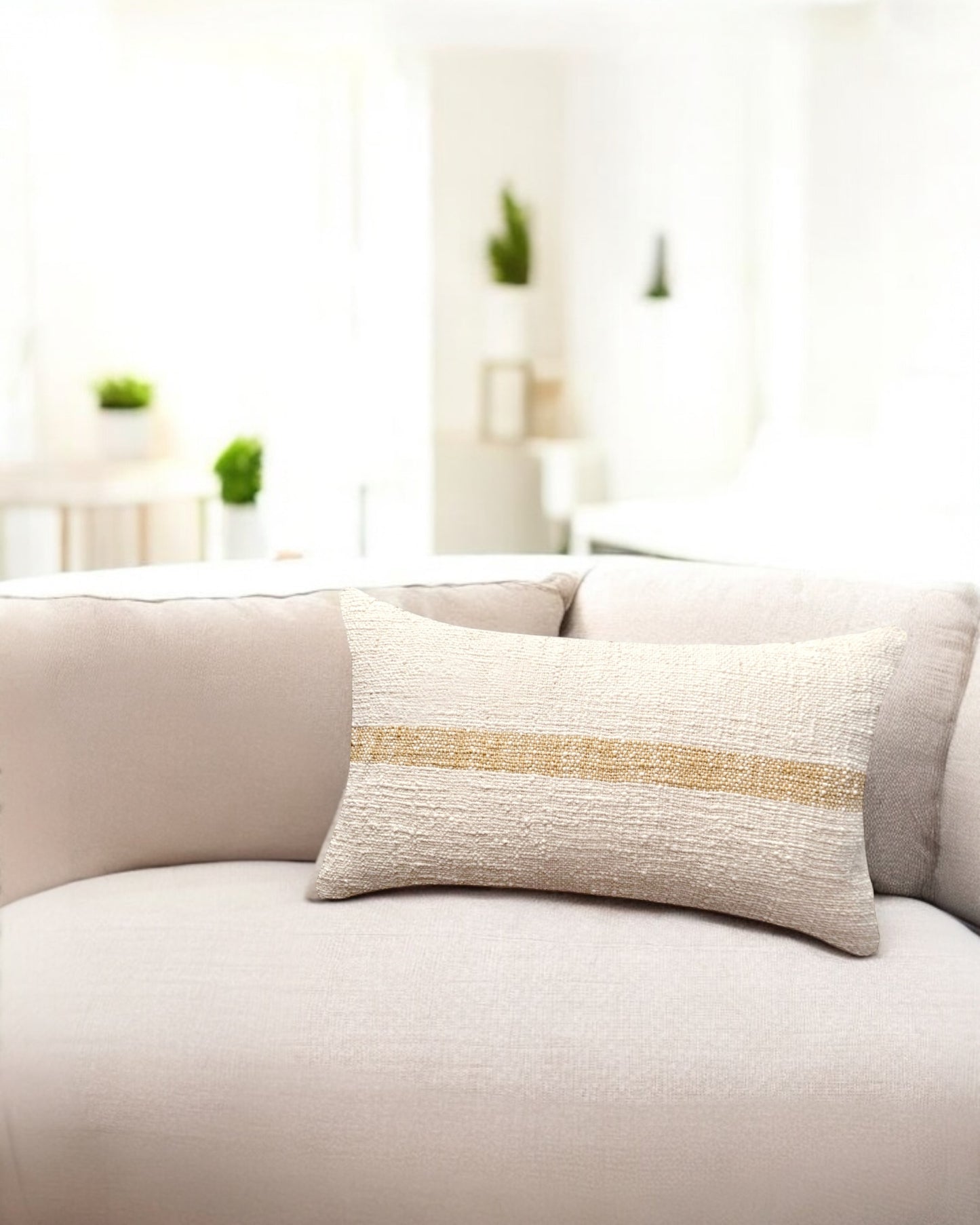 linus pillow cover