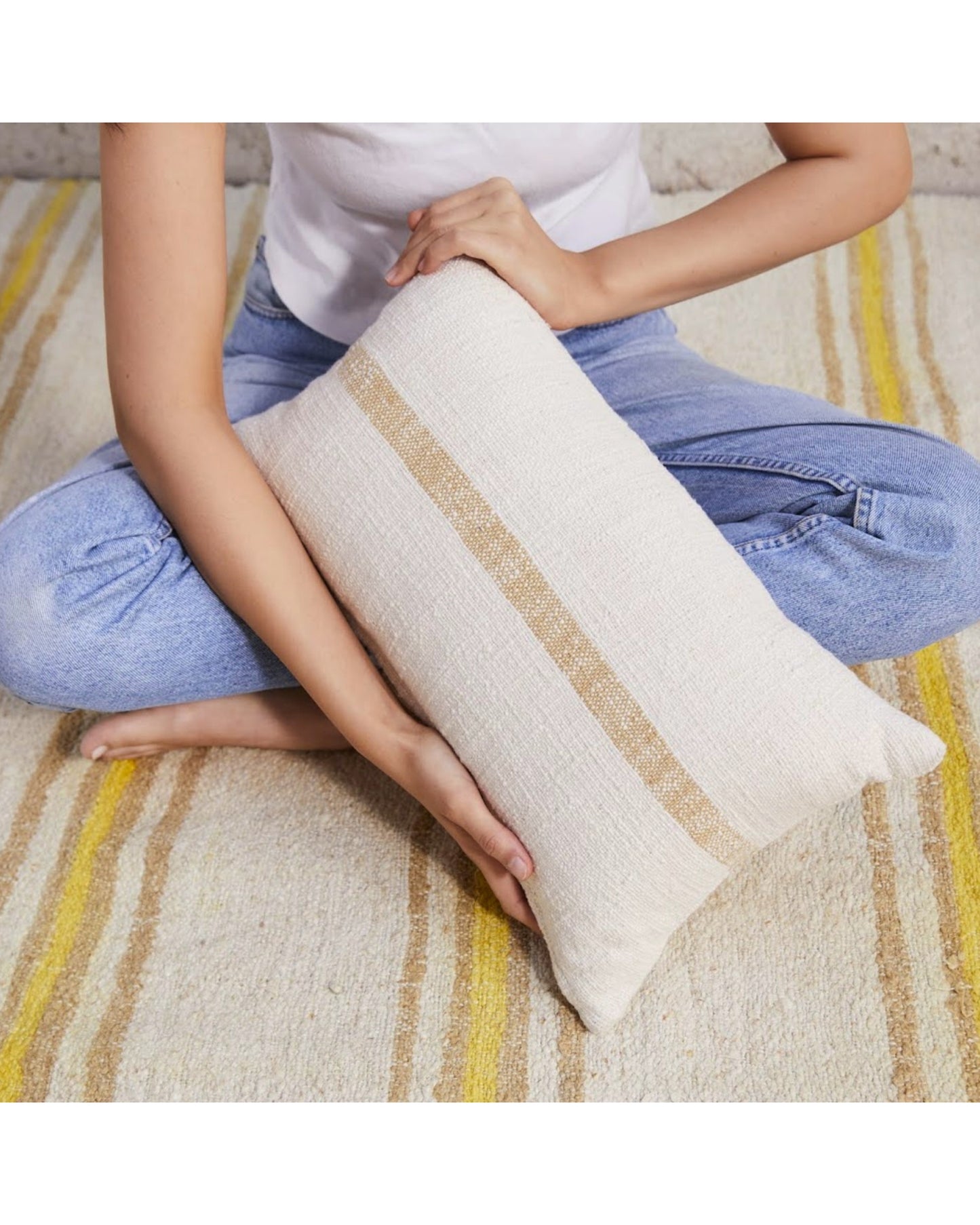linus pillow cover