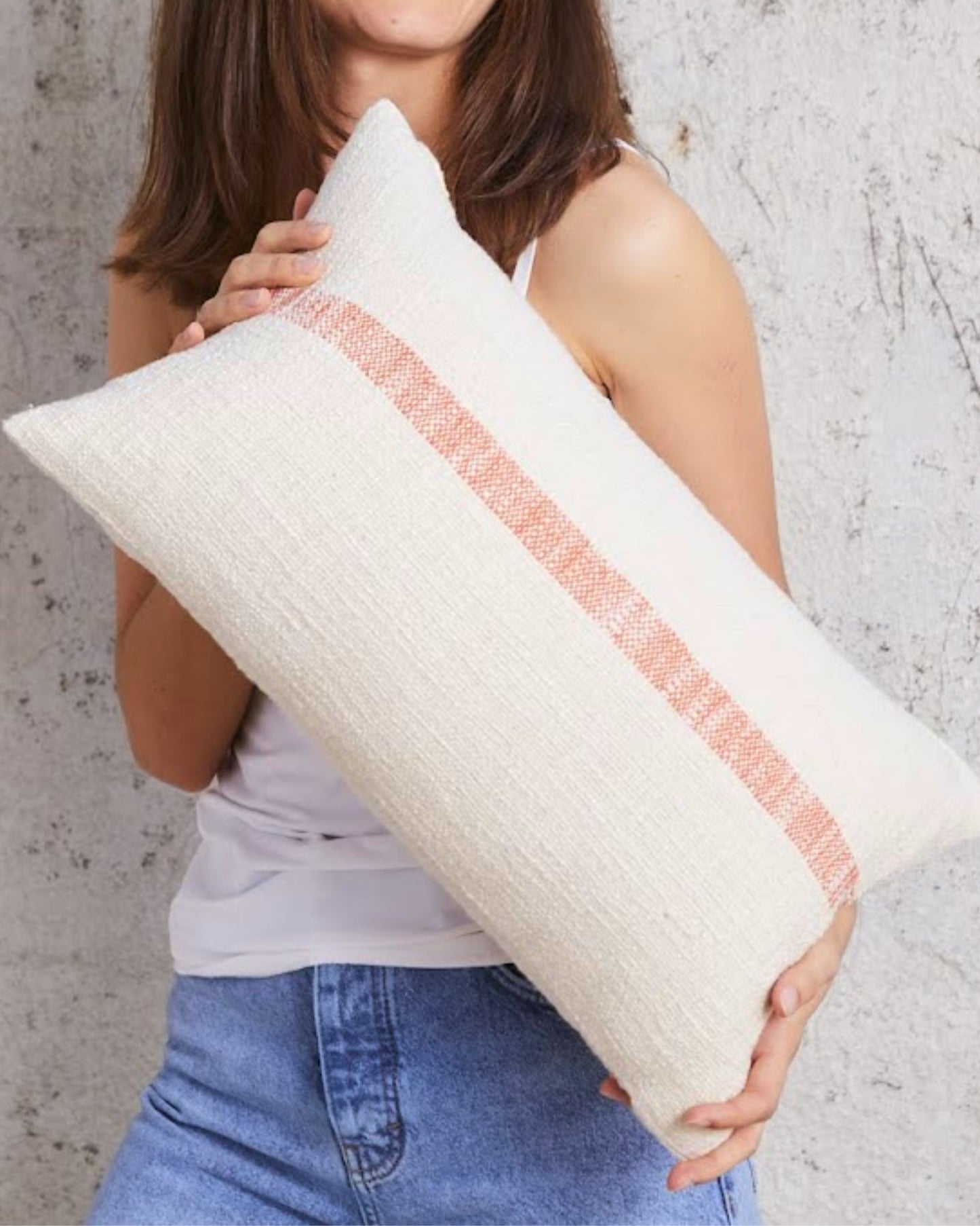 linus pillow cover